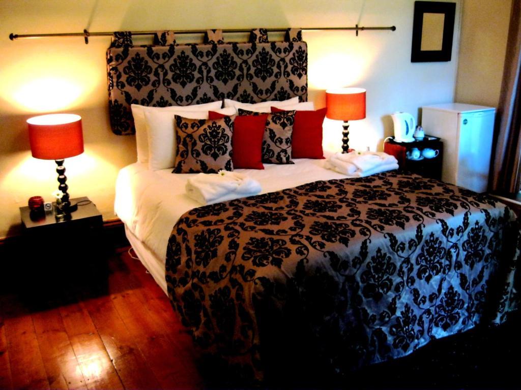 Village Green Guest House Randburg Room photo